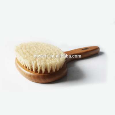 Natural wood Dry body brush with wood handle and long bristle